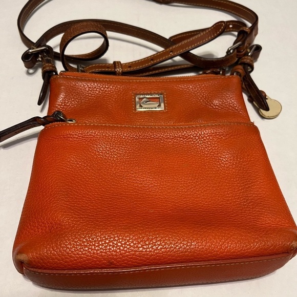 Dooney & Bourke Pumpkin Orange Dillen Letter Carrier Crossbody - Picture 9 of 10